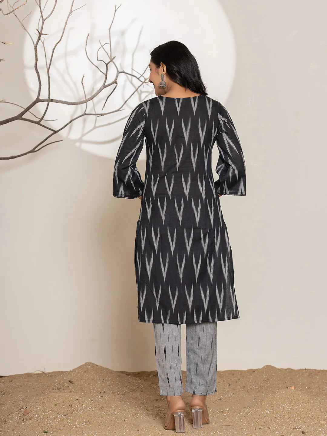 Yufta Black Ikat Print Cotton Straight Kurta Dupatta Set | Grocsy