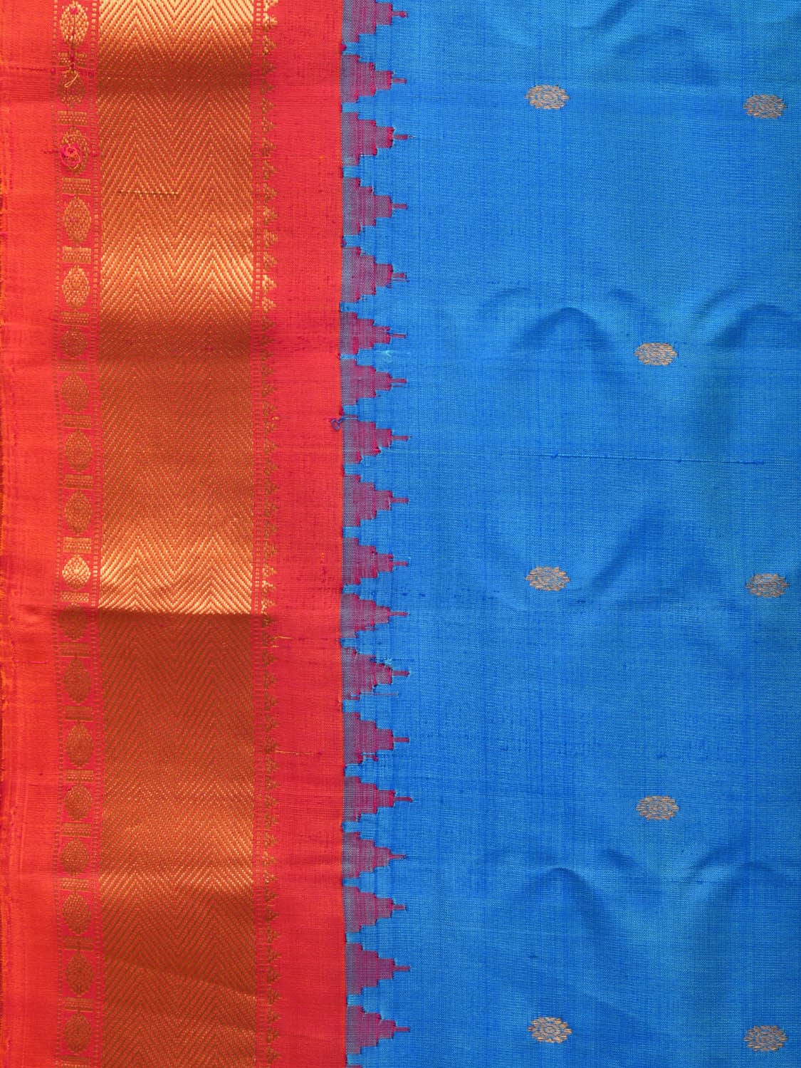 Blue and Red Gadwal Silk Handloom Saree with Mango Pallu Design - Global Threads | Grocsy