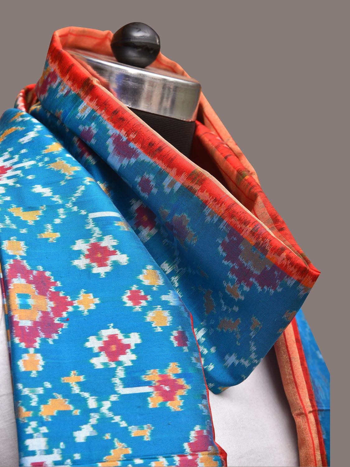 Blue and Red Pochamaplly Ikat Silk Handloom Dupatta with Geometric Design - Global Threads | Grocsy