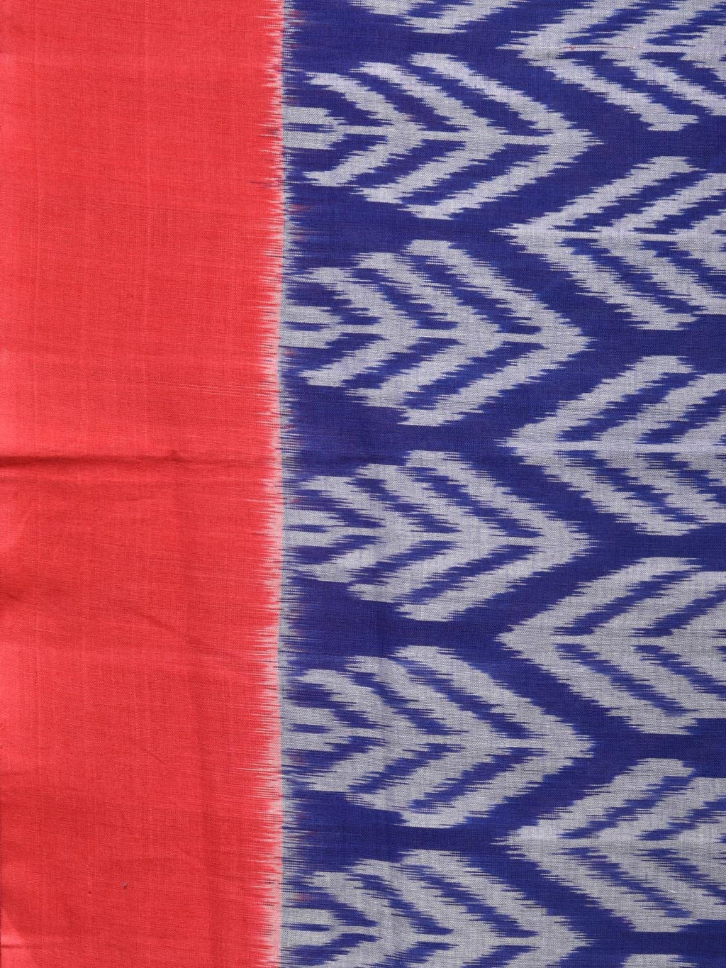Blue and Red Pochampally Ikat Cotton Handloom Saree with All Over Design - Global Threads | Grocsy