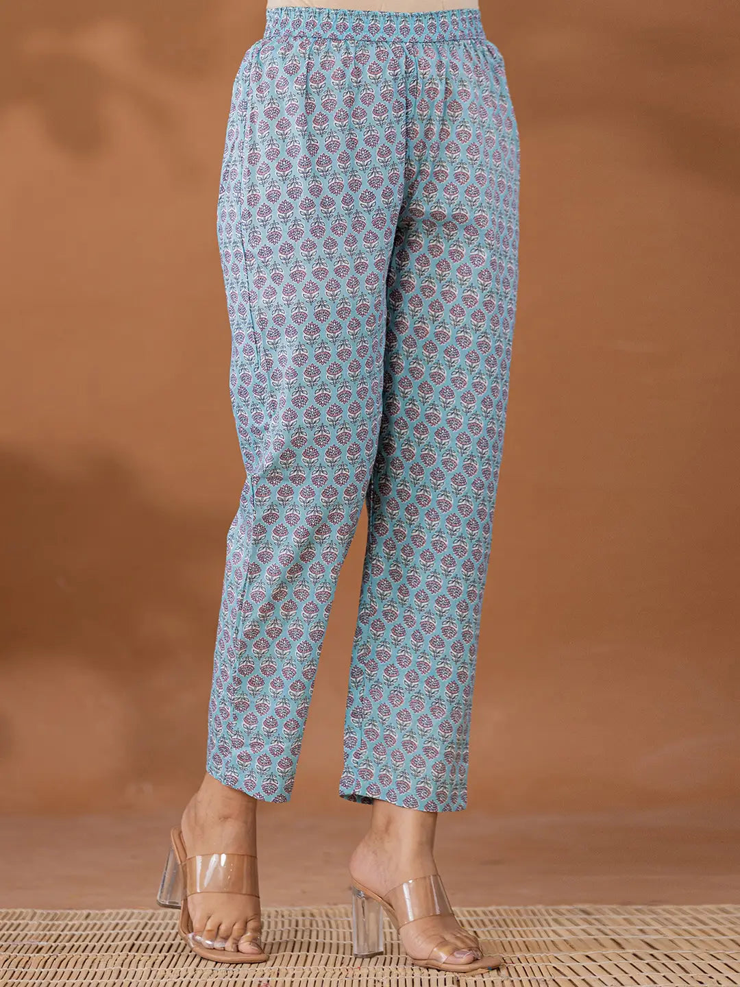 Yufta Blue Cotton Anarkali Square Neck Kurta Dupatta Set | Grocsy
