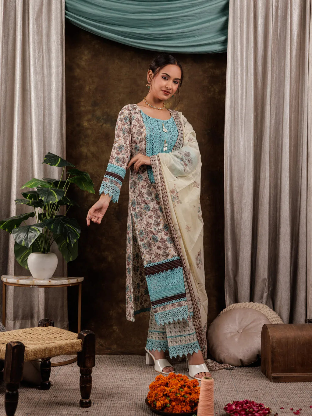 Yufta Blue Cotton Kurta Dupatta Set With Lace Detailing | Grocsy