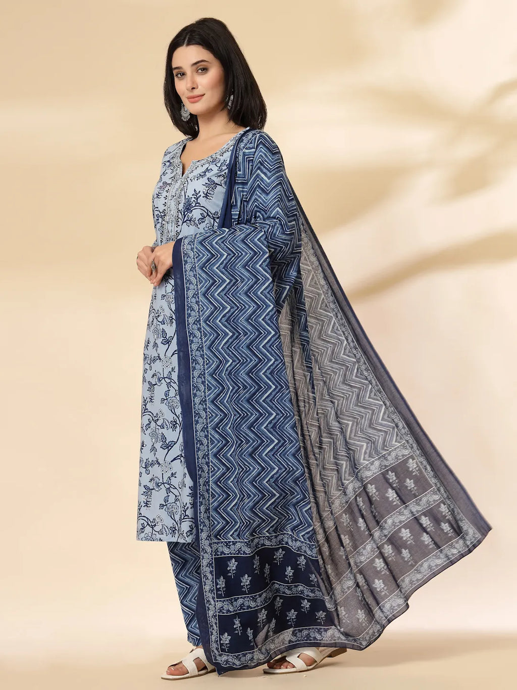 Yufta Blue Floral Sequins-Work Pure Cotton Kurta Dupatta Pant Set | Grocsy