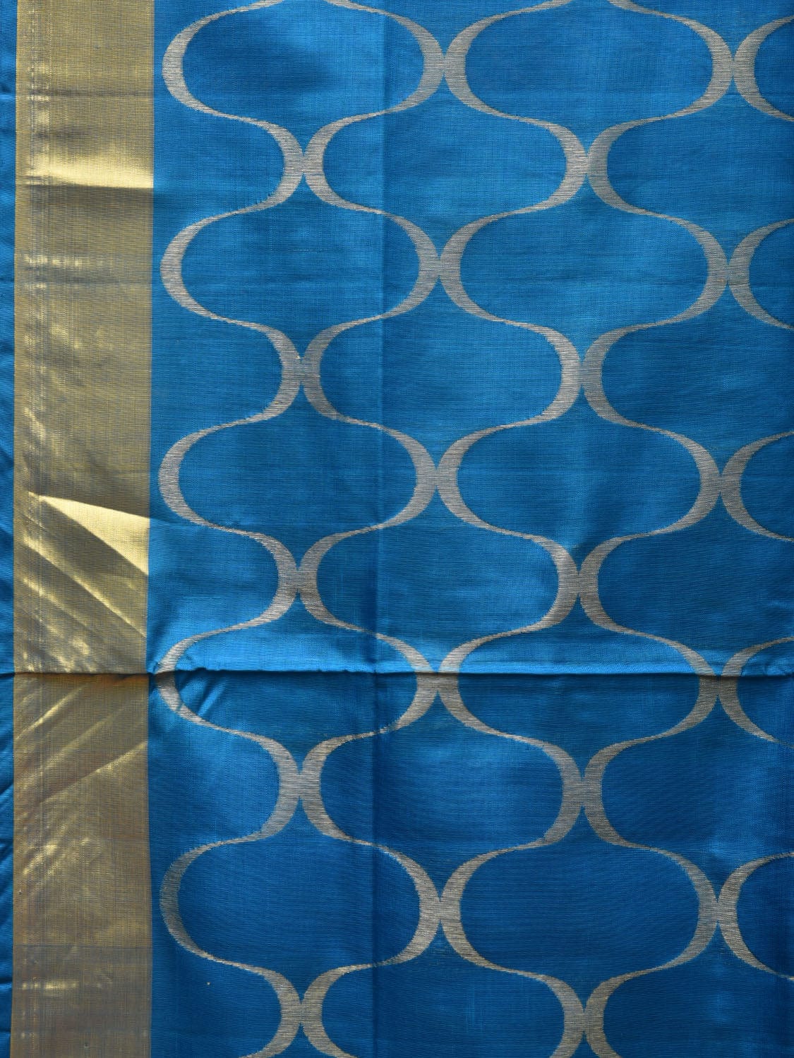 Blue Uppada Silk Handloom Saree with All Over Grill Design - Global Threads | Grocsy