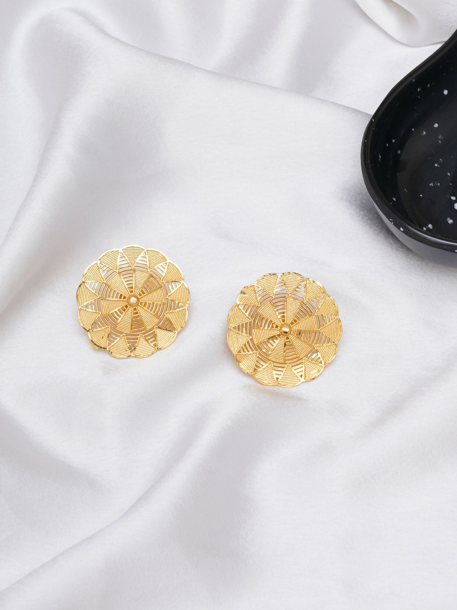 Golden Earrings (Gold) - Ruby Raang | Grocsy
