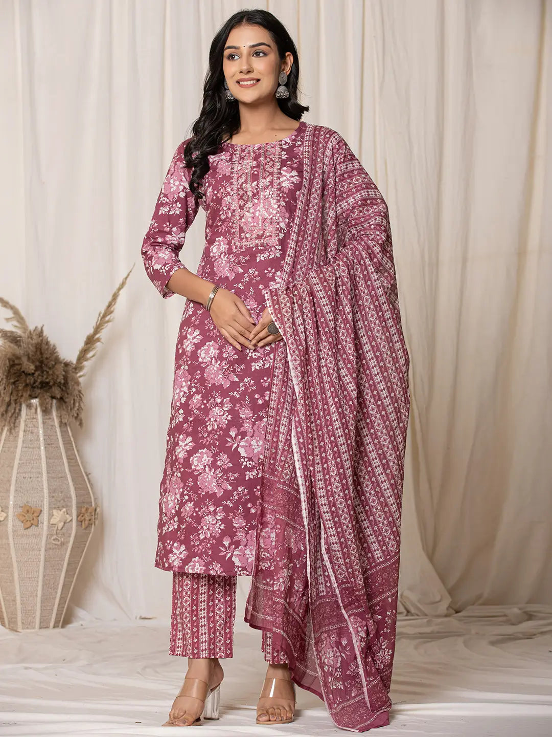 Yufta Burgundy Thread_Work Cotton Straight Kurta Trouser & Dupatta Set | Grocsy