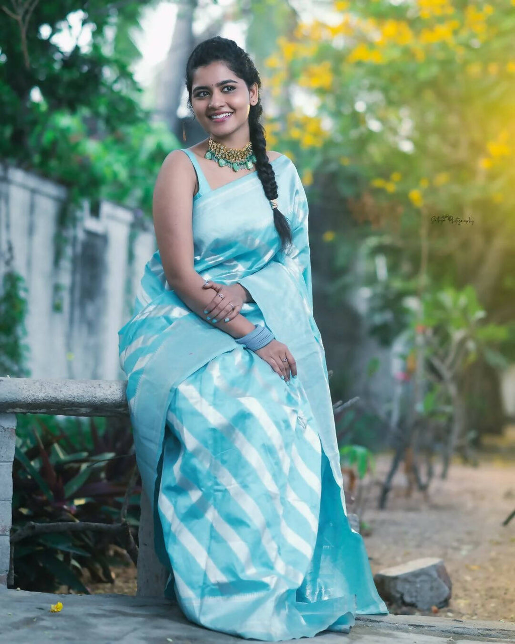 DEIANA'S Beautiful Designer Golden zari Soft Lichi Silk Saree - Sky | Grocsy