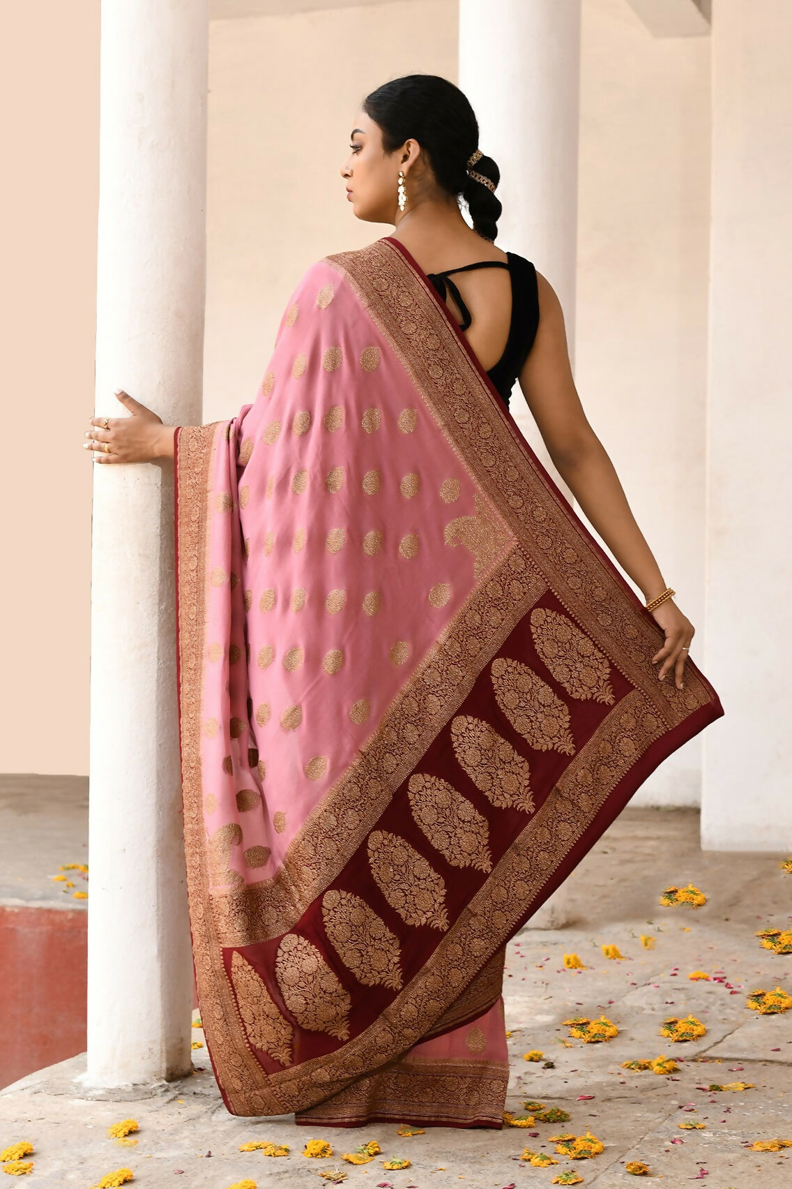 Joban Fashion Nude Pink Crepe Chiffon Pure Handloom Banarasi Silk Saree | Grocsy
