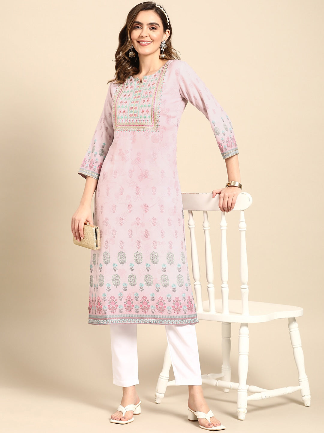 Sangria Women Pink Floral Embroidered Kurta | Grocsy