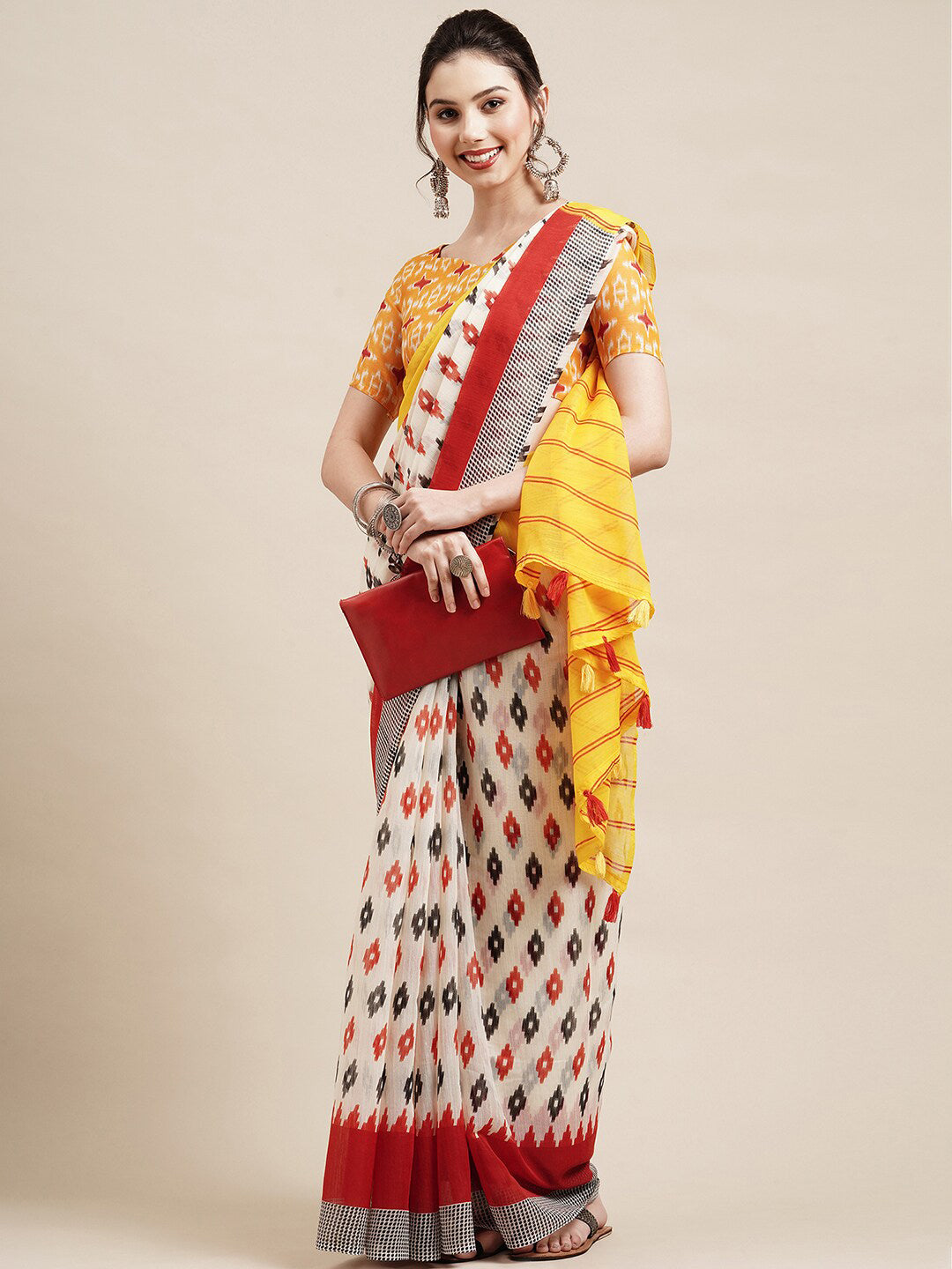 Saree Mall Off White & Red Pure Cotton Saree | Grocsy