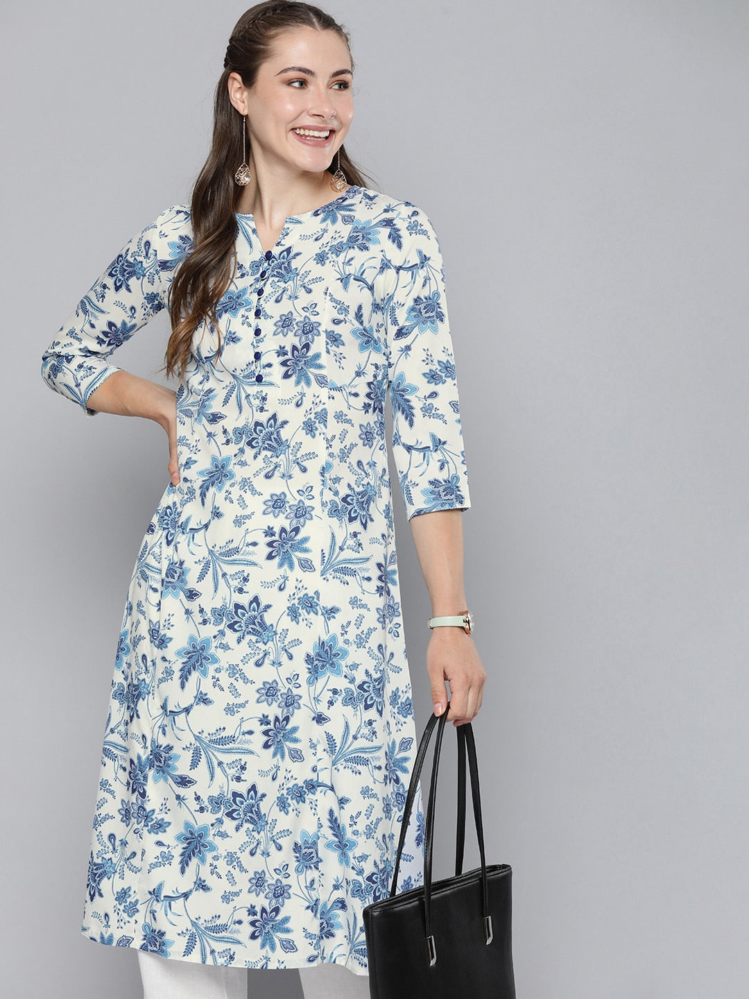 HERE&NOW Women Floral Printed Mandarin Collar Straight Kurta | Grocsy