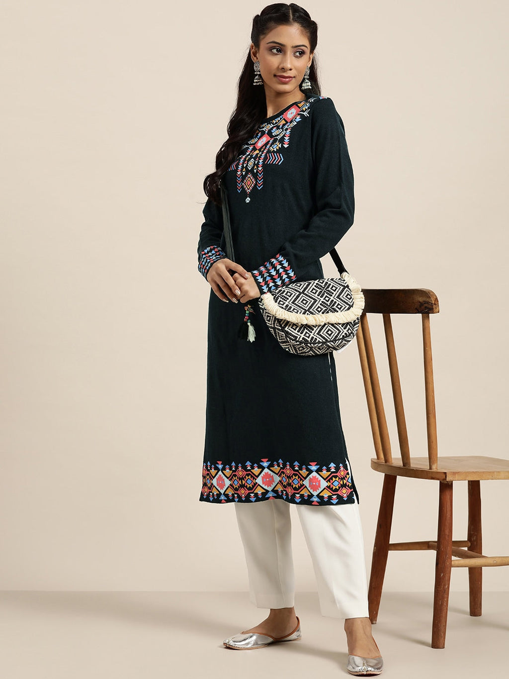 Sangria Women Teal Green & Pink Geometric Printed Straight Winter Kurta | Grocsy
