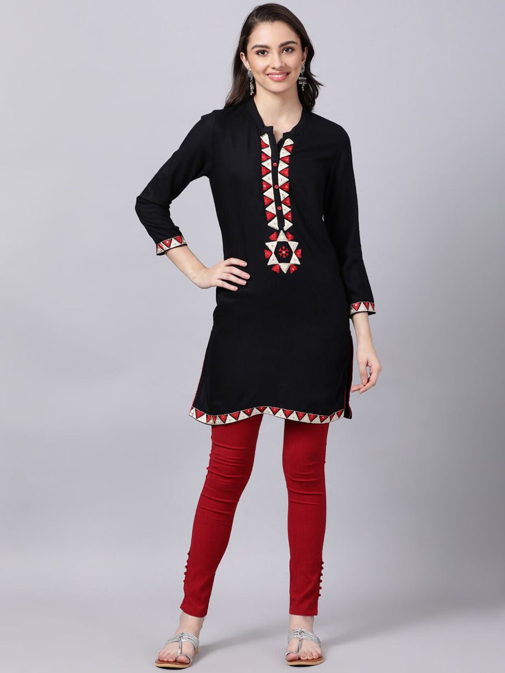 Souchii Women Black Geometric Embroidered Grandeur & Majestic Artwork Kurta | Grocsy