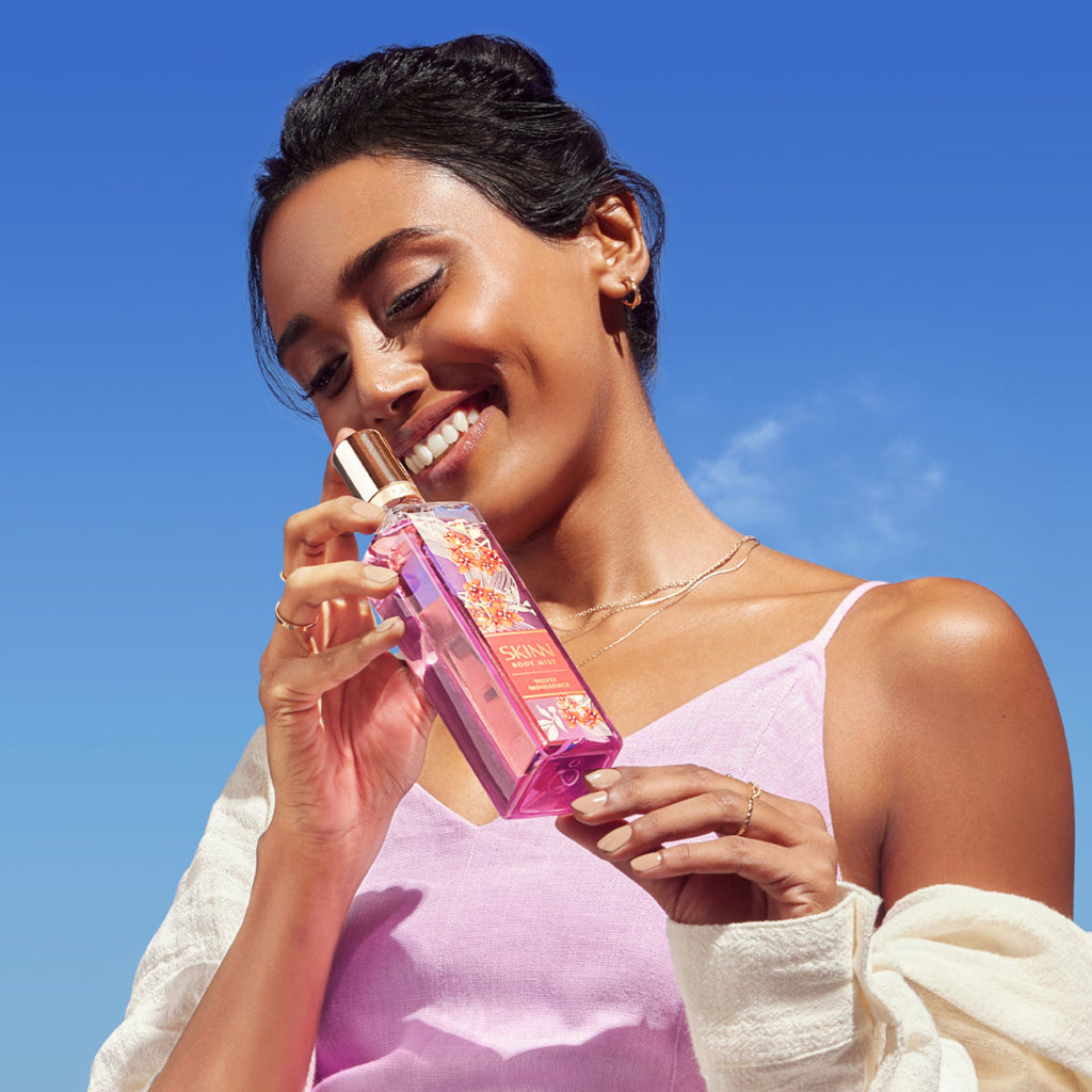 Skinn By Titan Velvet Indulgence Body Mist For Her | Grocsy