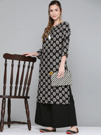 HERE&NOW Women Black & White Floral Printed Kurta | Grocsy