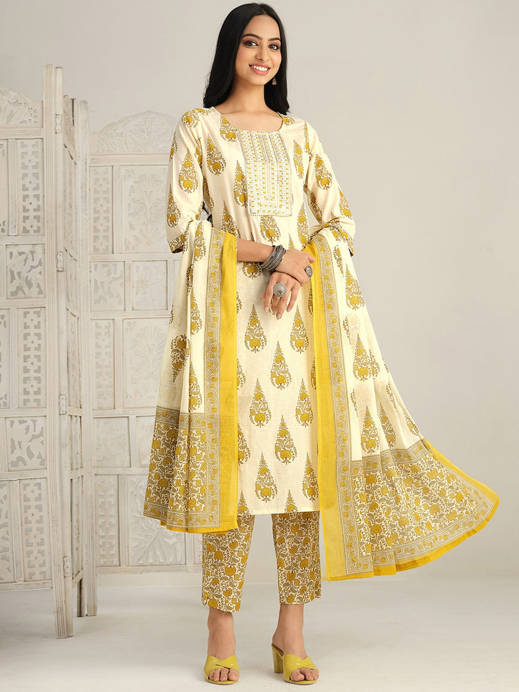 Sangria Ethnic Motifs Printed Gotta Patti Kurta With Trouser & Dupatta | Grocsy