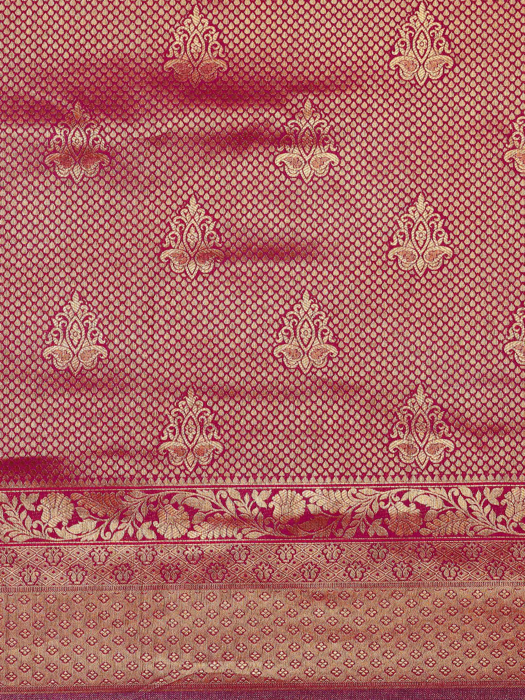 Saree Mall Magenta Ethnic Motifs Zari Silk Blend Banarasi Saree | Grocsy