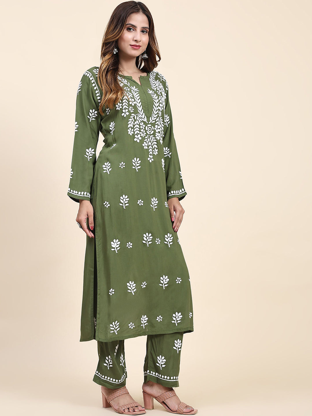 HOUSE OF KARI Floral Embroidered Thread Work Pure Cotton Kurta with Trousers | Grocsy