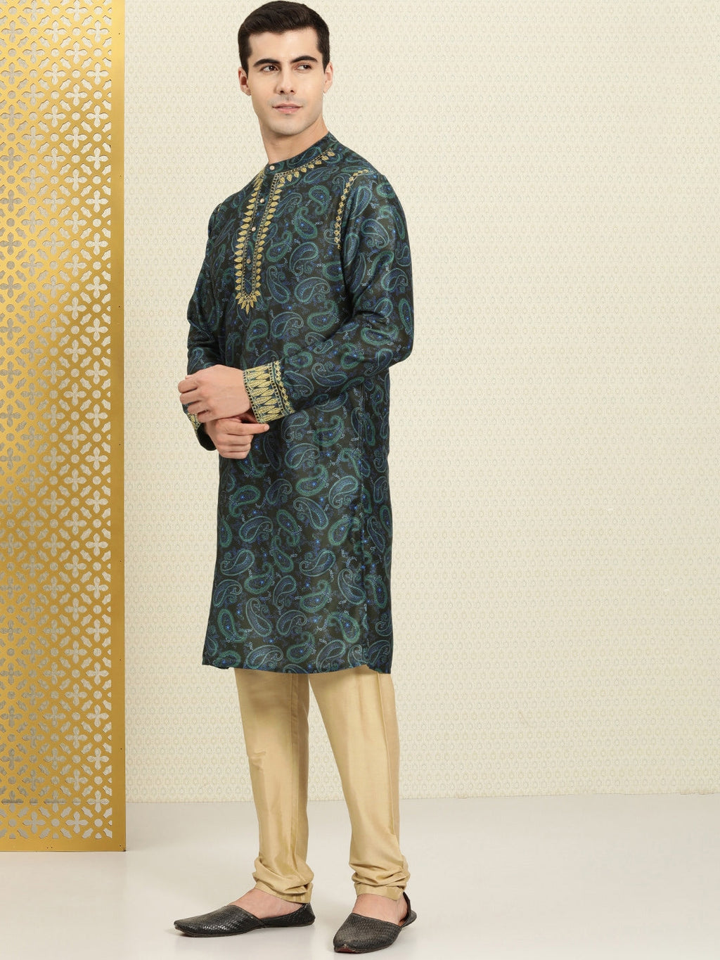 House of Pataudi Paisley Printed Rozana Kurta With Zari Detail | Grocsy