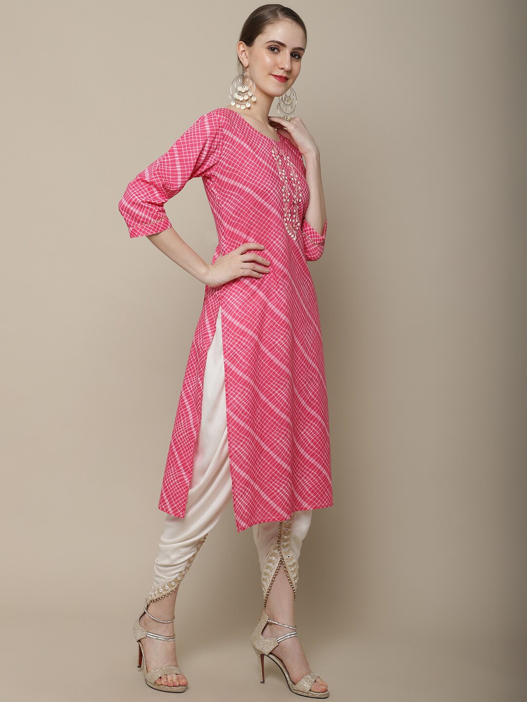 Sangria Women Pink Leheriya Striped Kurta | Grocsy