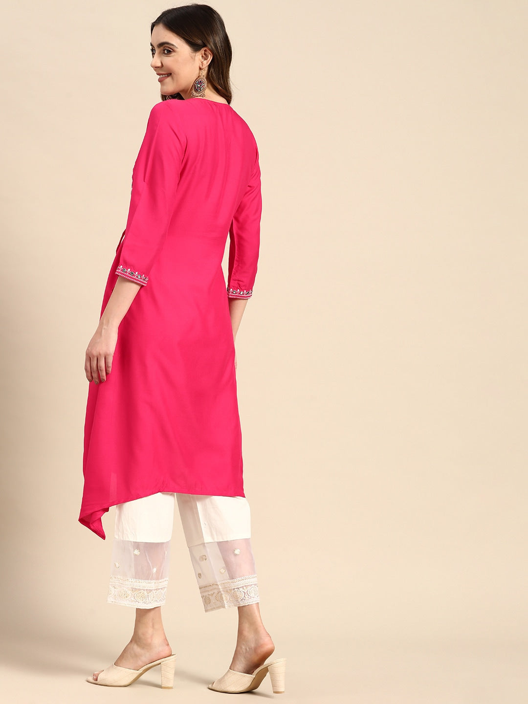 Sangria Floral Embroidered Mirror Work Kurta | Grocsy