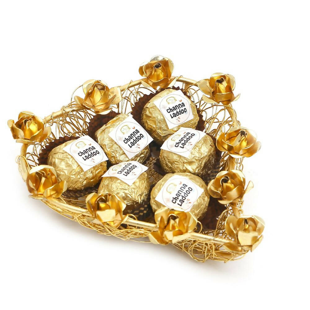 Ghasitaram Mesh Heart Tray Of Channa Laddoos | Grocsy