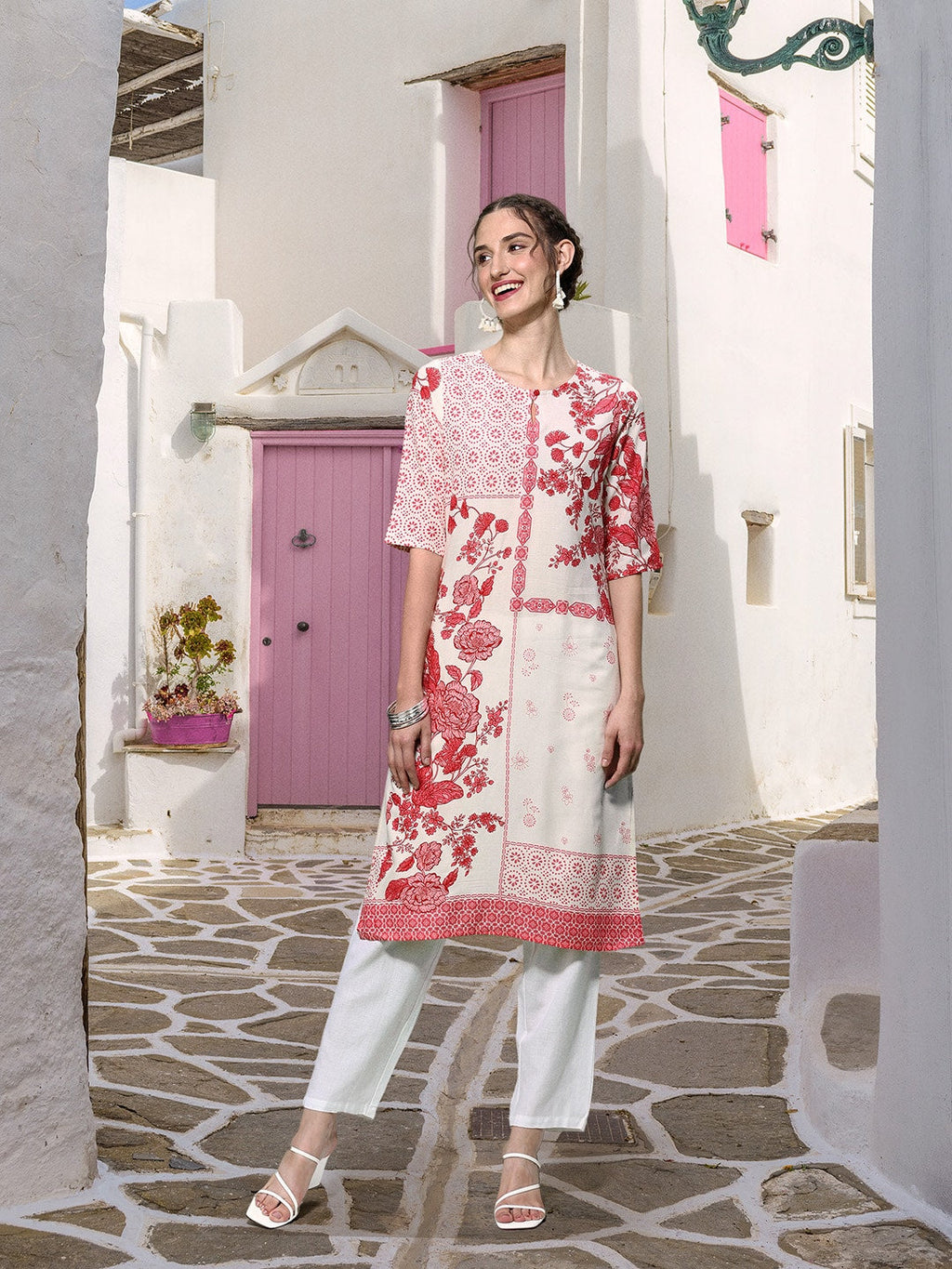 Sangria Women Floral Printed Keyhole Neck Floral Kurta | Grocsy