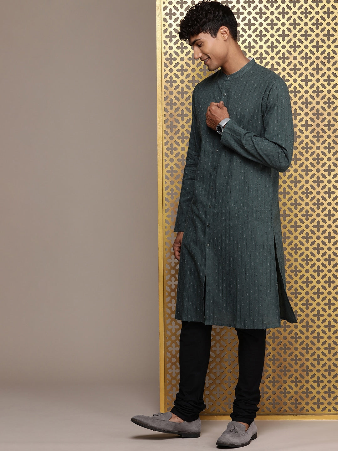 House of Pataudi Woven Design Straight Jashn Kurta | Grocsy