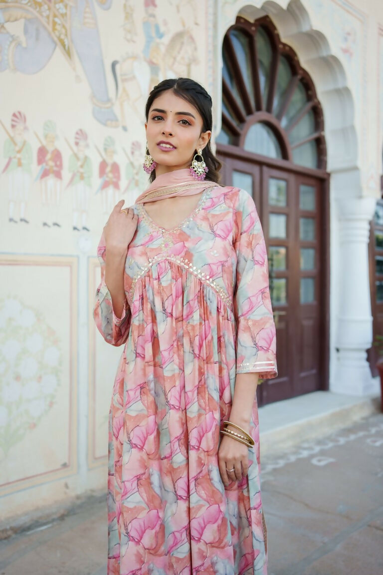 Vaasva Women Peach Muslin Embroidered Kurta, Pant & Dupatta Set | Grocsy
