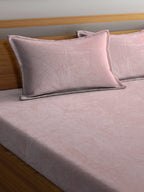 KLOTTHE Pink Woolen 300TC King Bedsheet Fitted Bedsheet With 2 Pillow Covers | Grocsy