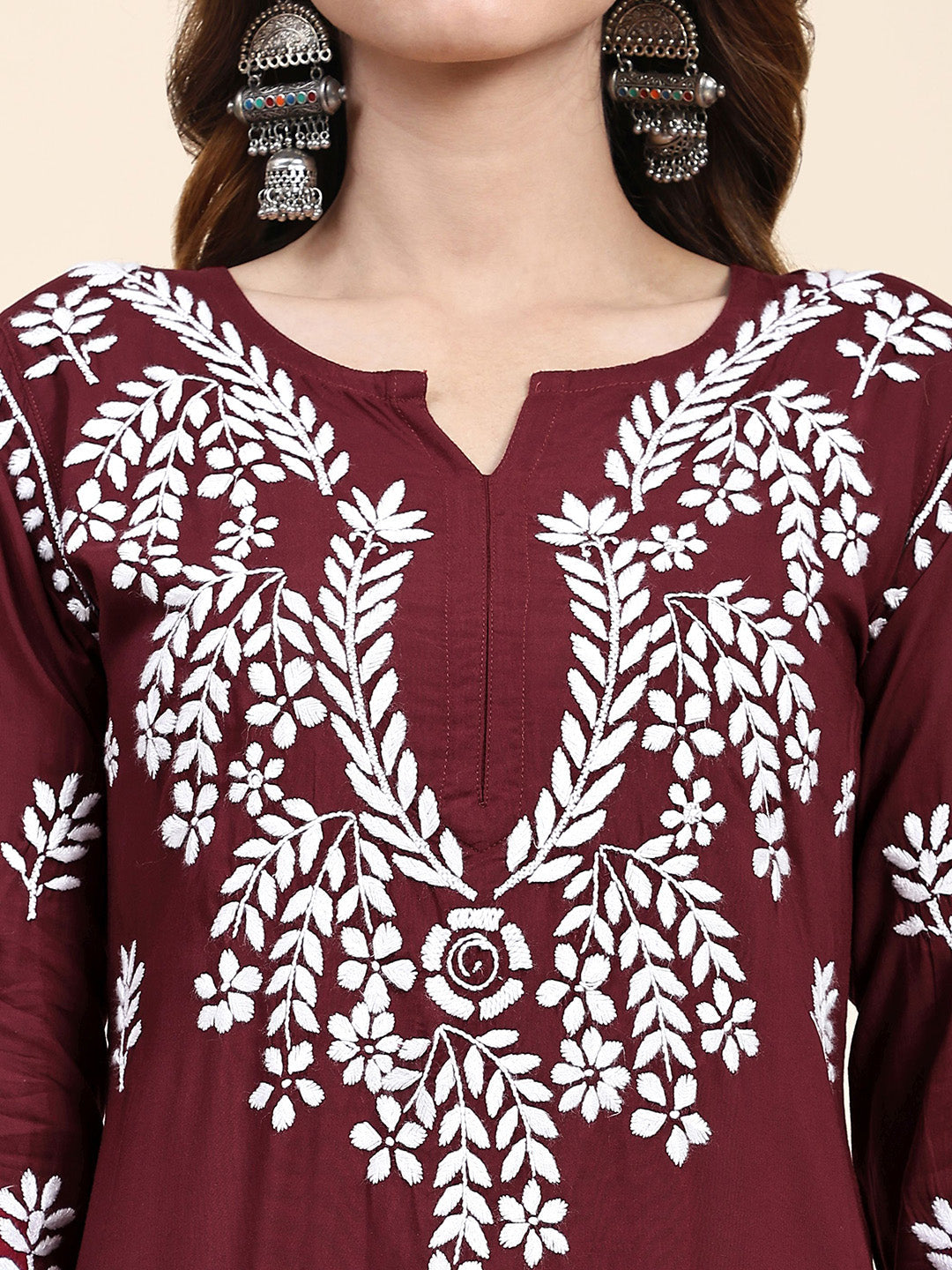 HOUSE OF KARI Floral Embroidered Chikankari Pure Cotton Straight Kurta With Trousers | Grocsy