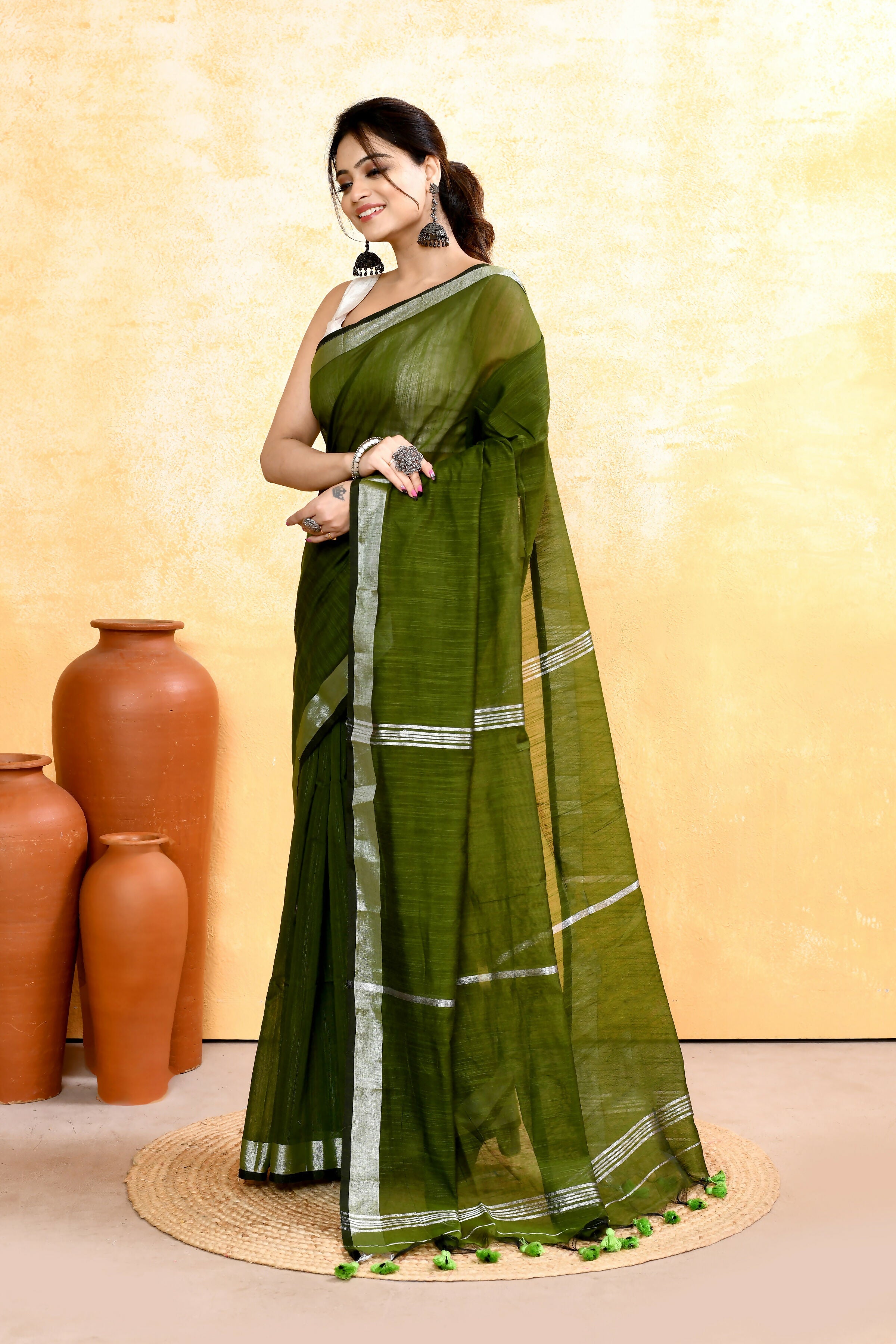 Piyari Fashion Women's Moss Green Embellished Cotton Blend Zari Border Handloom Saree | Grocsy