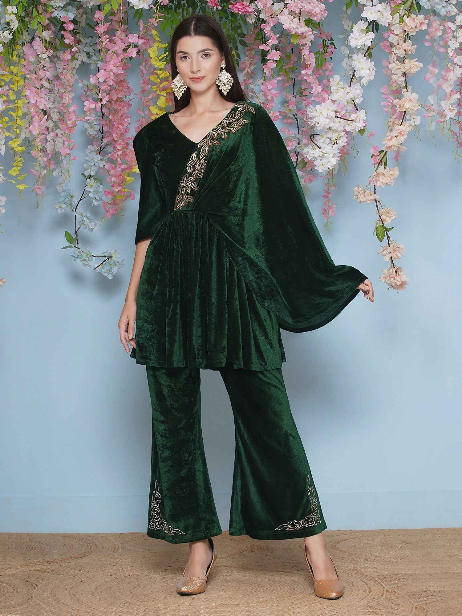 Joban Fashion Green Velvet Hand Embellished Set | Grocsy