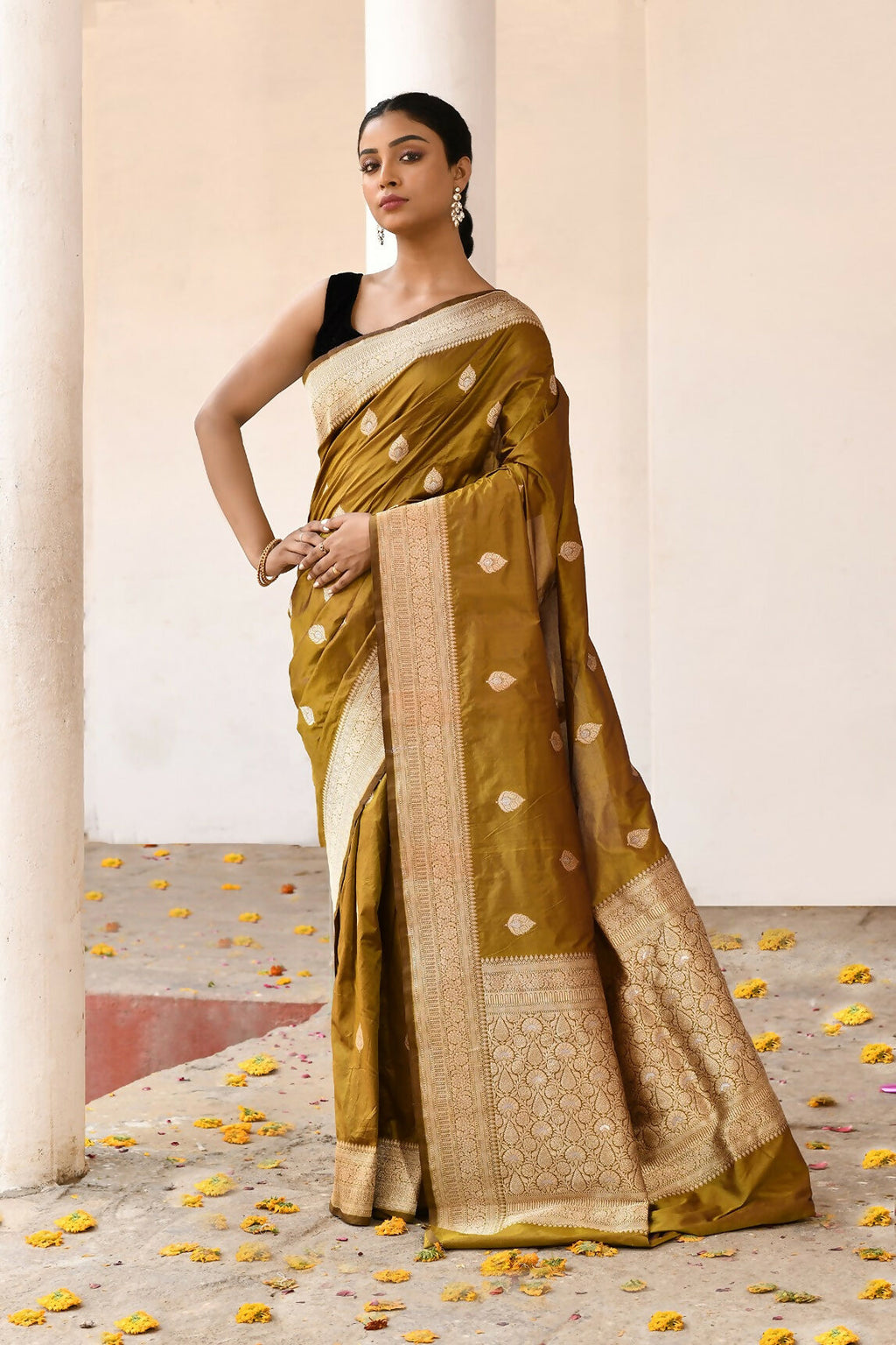 Joban Fashion Olive Pure Katan Pure Handloom Banarasi Silk Saree | Grocsy