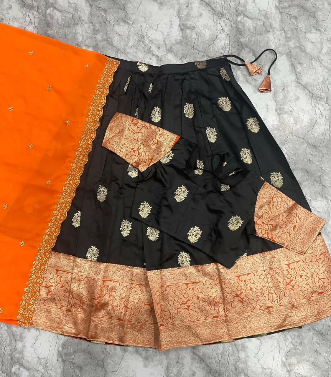Teeya Creation Elegant Black Border Work Festive Chaniya Choli Set for Women | Grocsy