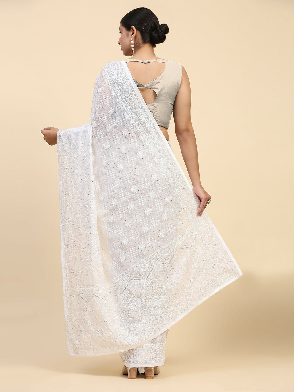 Vamsee Hemangi Georgette Saree | Grocsy