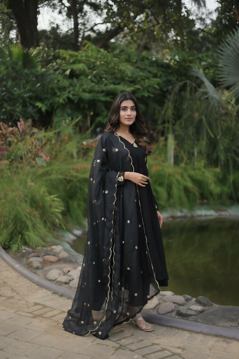 Jyoti Fashion Women's Black Faux Blooming Embroidered Kurta with Trouser & Dupatta | Grocsy