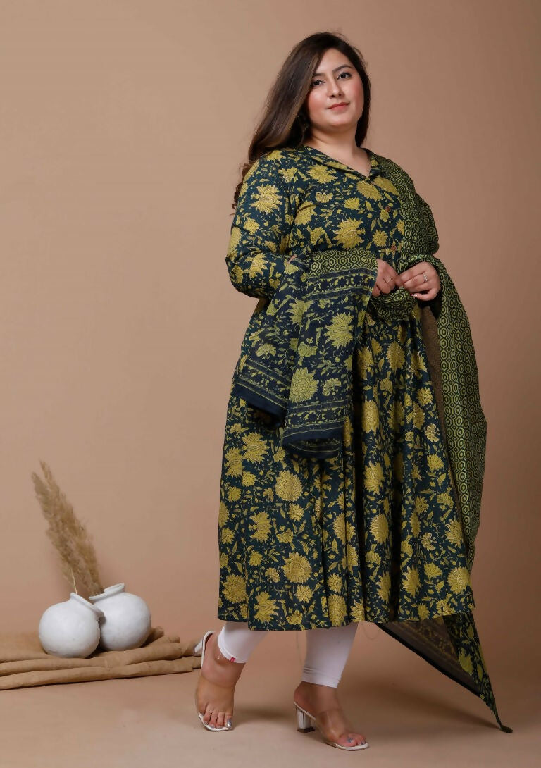 Miravan Women's Plus Size Floral Green Printed Cotton Anarkali Kurta With Dupatta | Grocsy