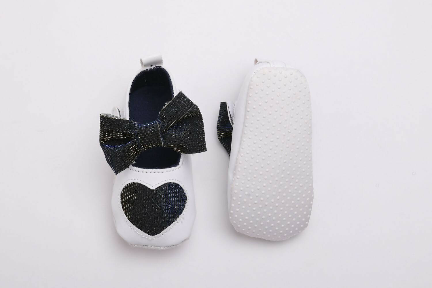 Tiny Bugs Girls Heart Bow Detailing Booties - White & Black | Grocsy