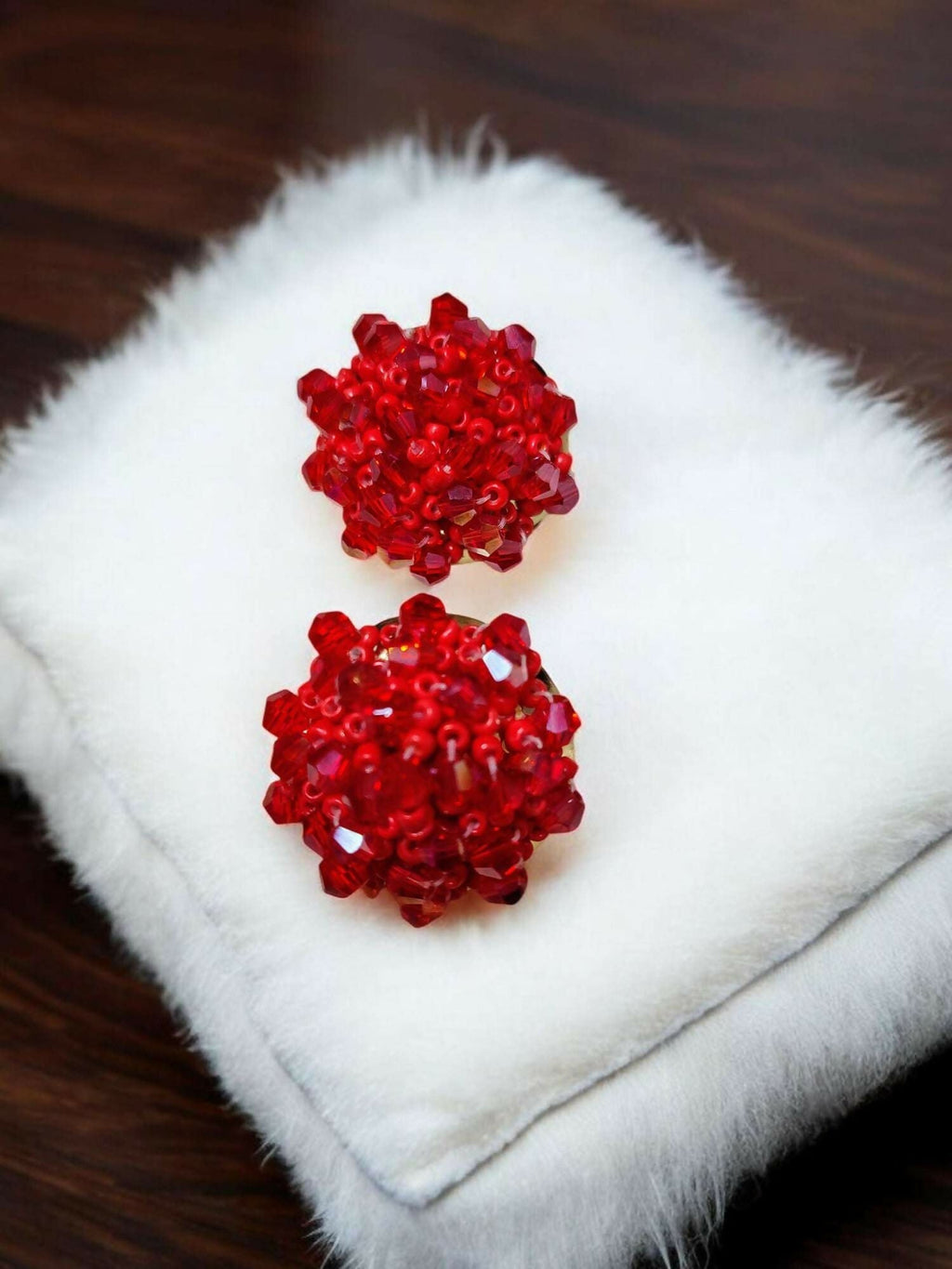 Inhanns Small Statement Studs Earrings - Red | Grocsy