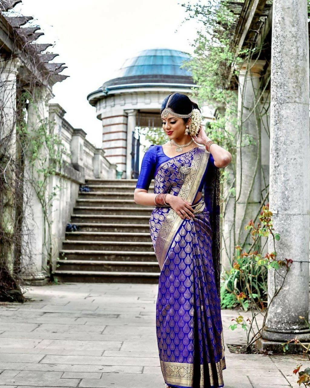 DEIANA'S Beautiful Designer Golden zari Soft Lichi Silk Saree - Blue | Grocsy