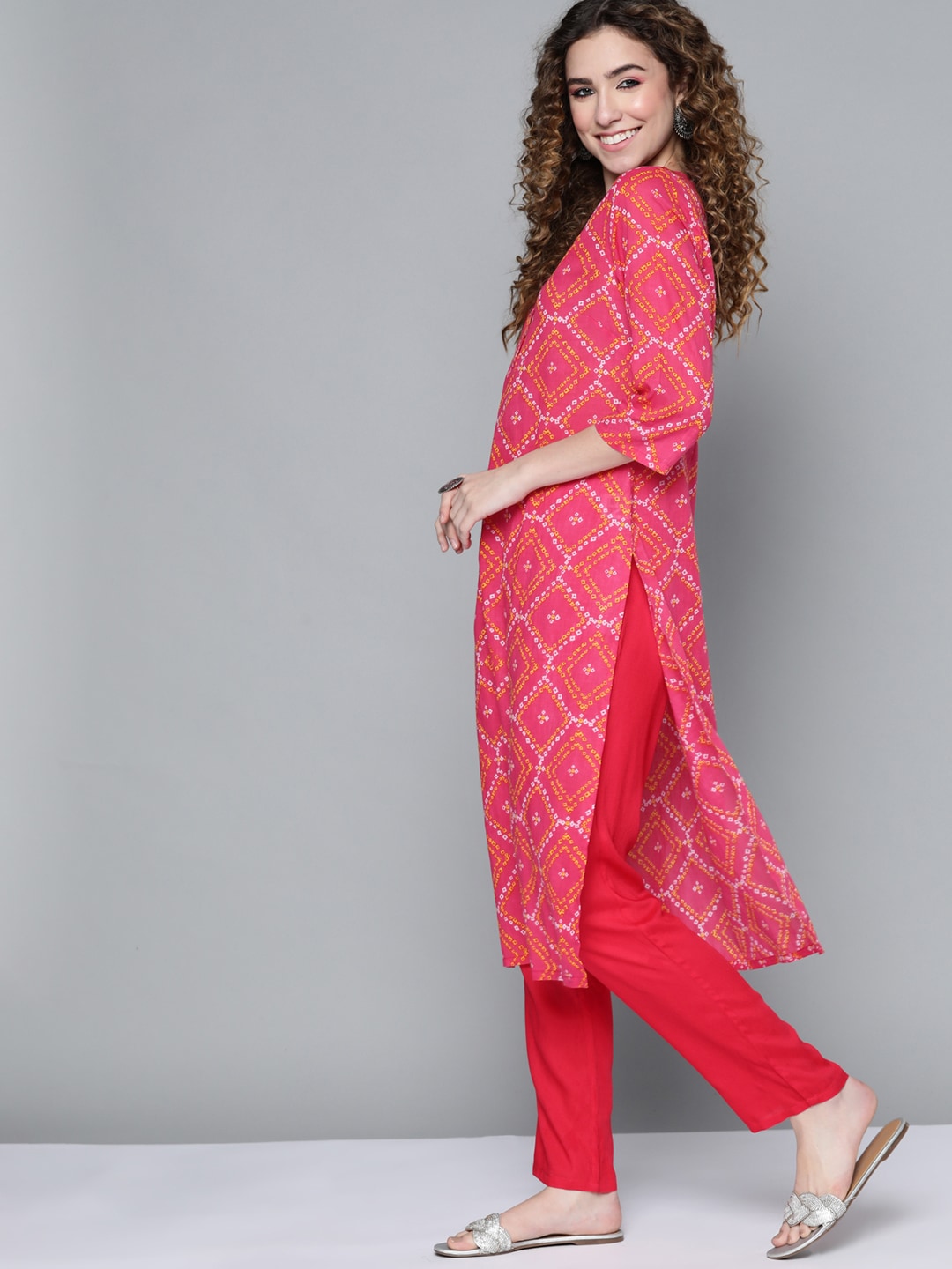 HERE&NOW Women Pink & White Bandhani Printed Kurta | Grocsy
