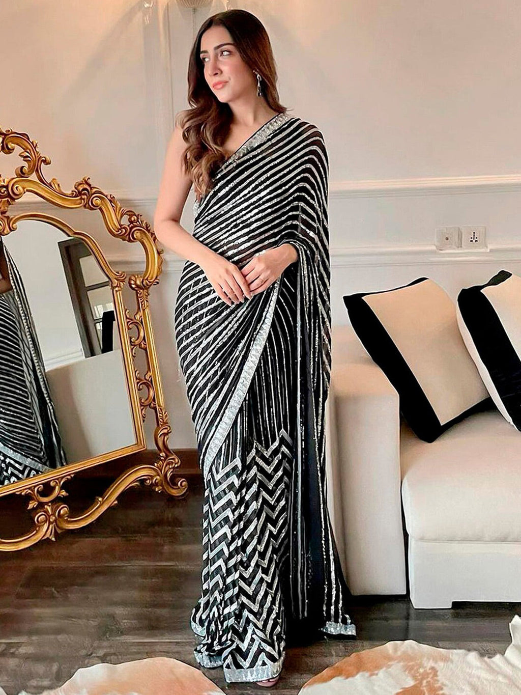 Sangria Black Sequinned Embellished Saree | Grocsy