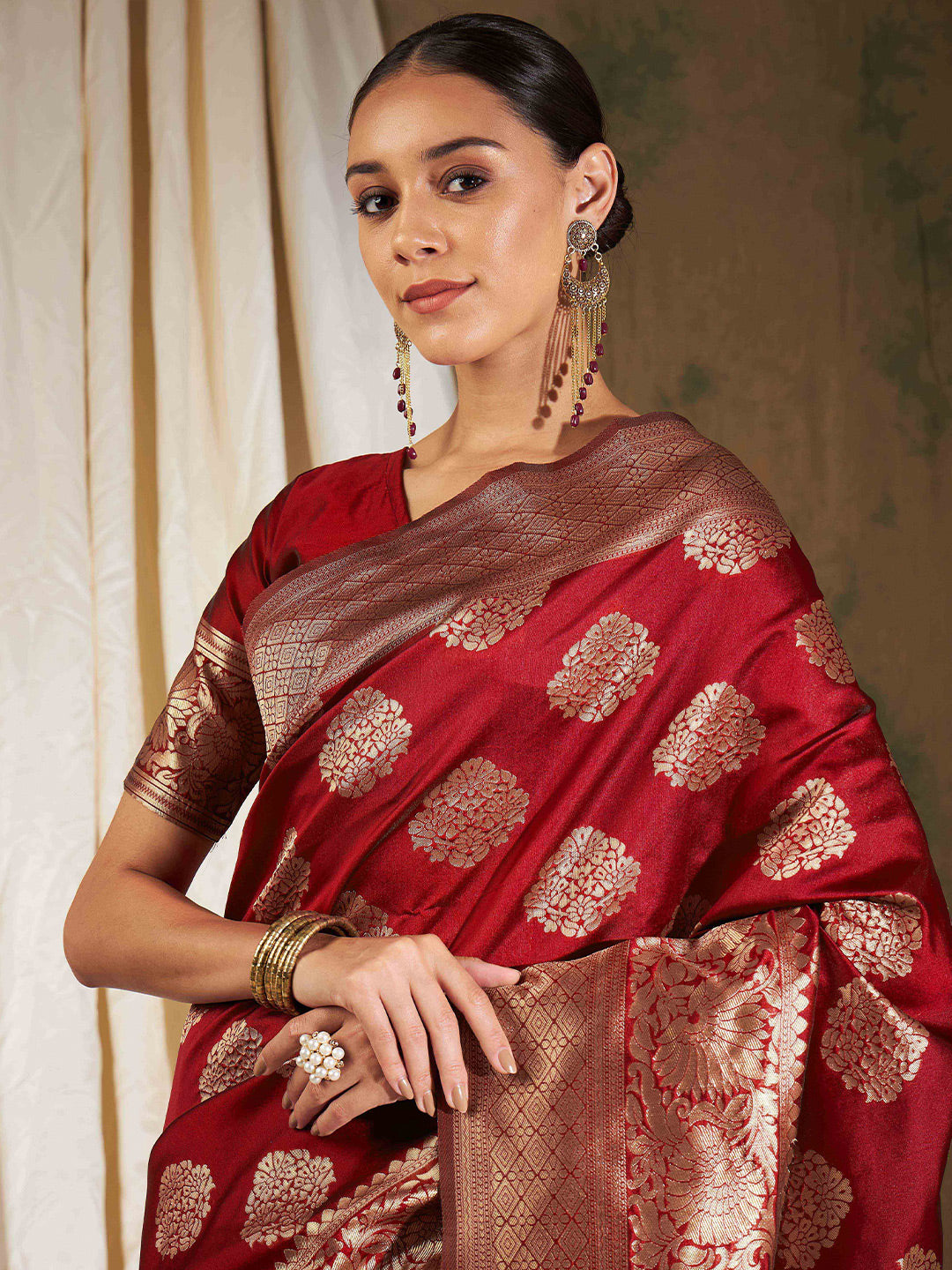 Sangria Red Ethnic Motifs Woven Design Zari Banarasi Saree | Grocsy