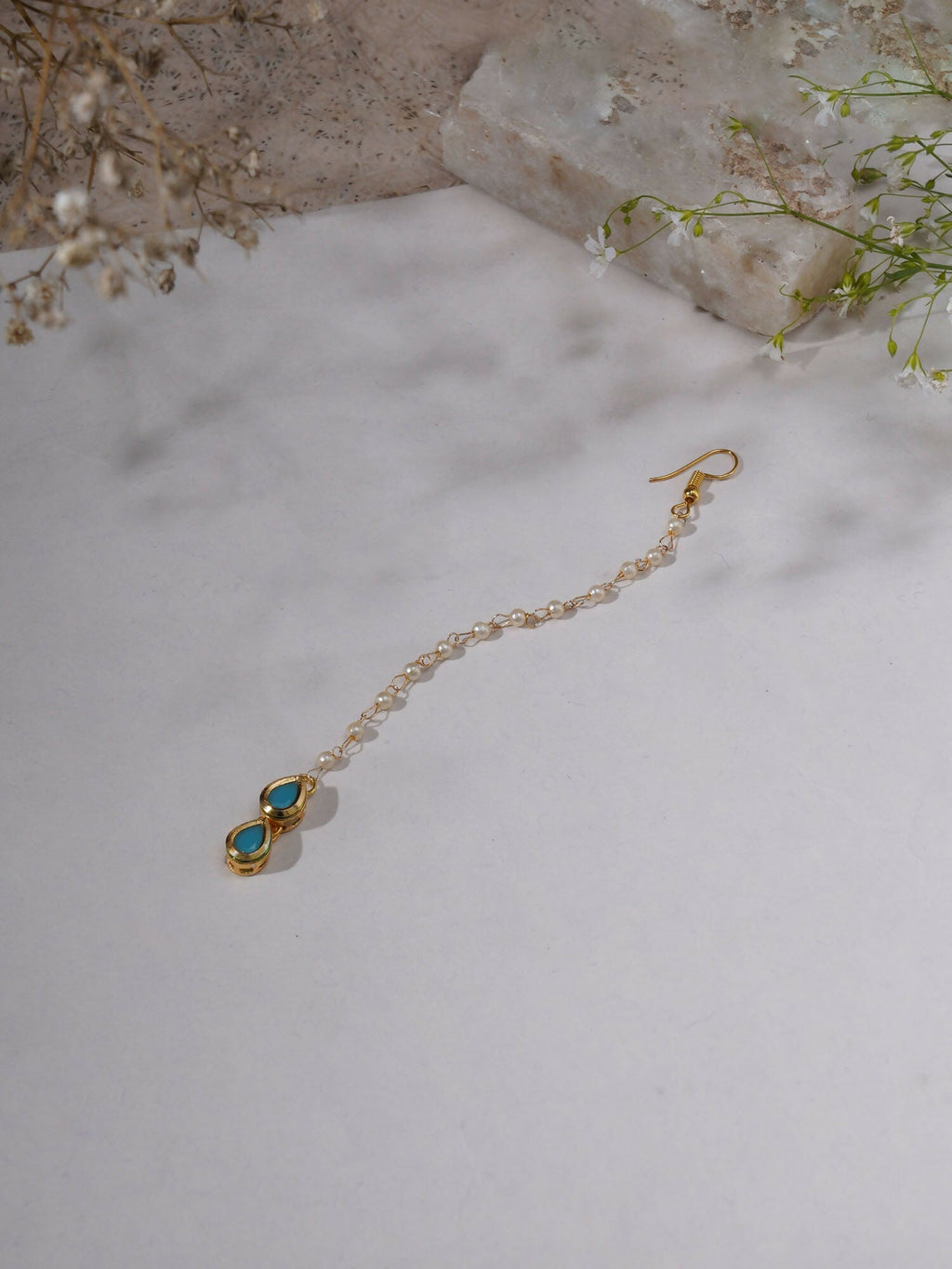 Kundan Maang Tikka (Gold) - Ruby Raang | Grocsy