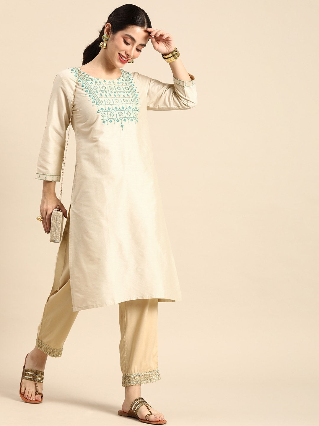 Sangria Women Ethnic Motifs Embroidered Thread Work Pastels Kurta | Grocsy