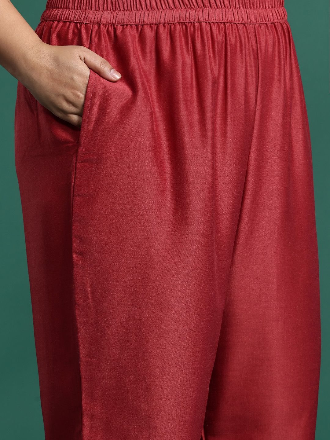 Indo Era Plus Size Ethnic Motifs Embroidered Gotta Patti Kurta Set | Grocsy