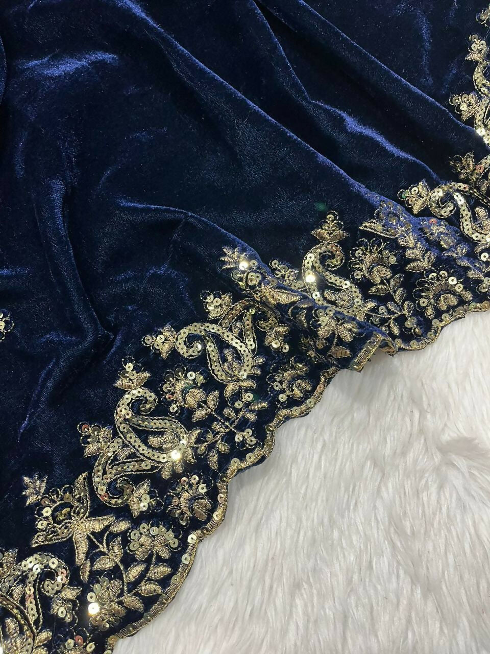 Vastranavya Designer Velvet Sequence & Zari Thread Embroidery work with border and Cutwork Saree - Navy Blue | Grocsy