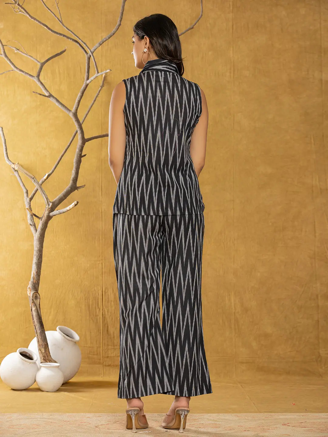 Yufta Cotton Black Ikat Co-Ord Set | Grocsy