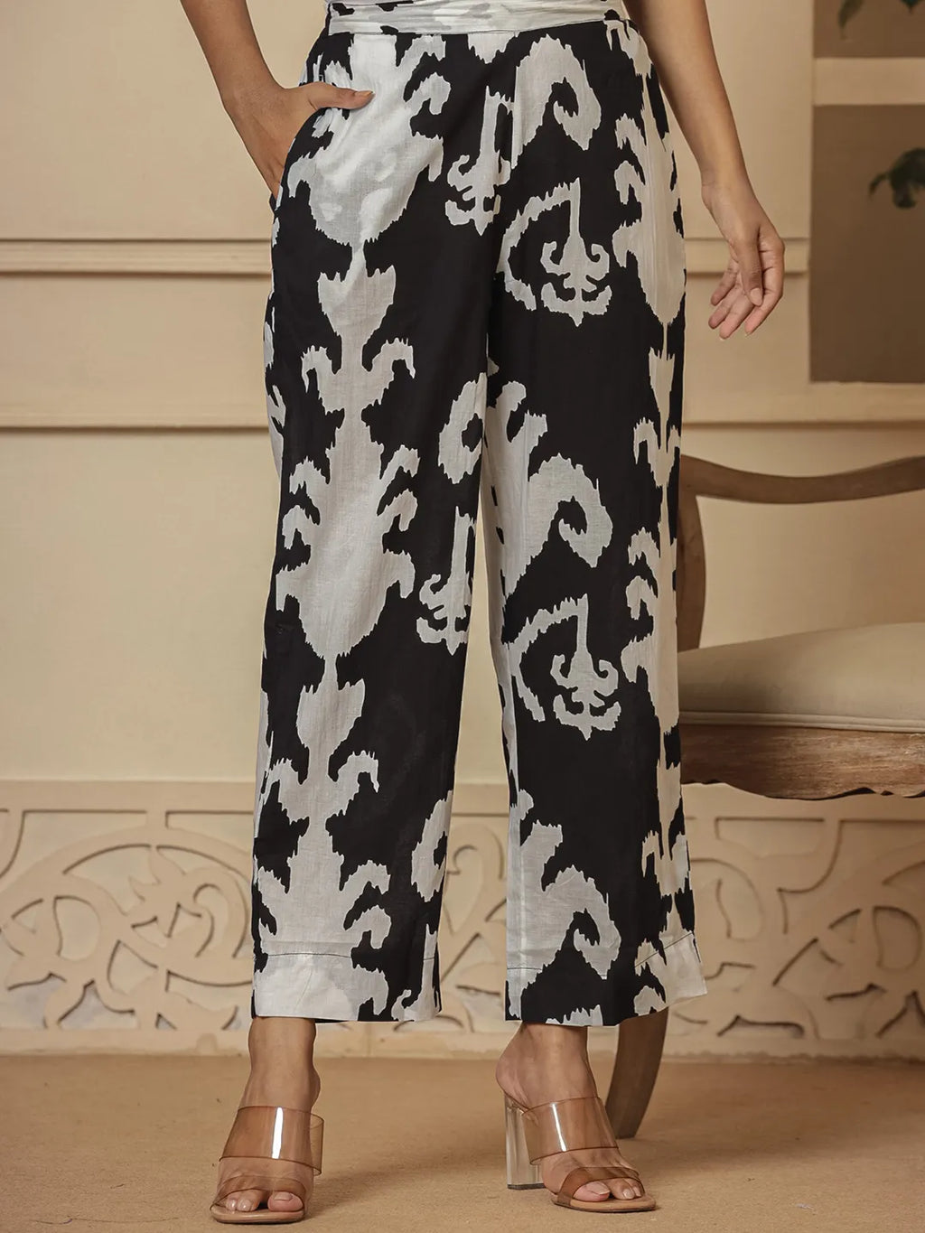 Yufta Cotton Black Pin Tuck Co-Ord Set | Grocsy